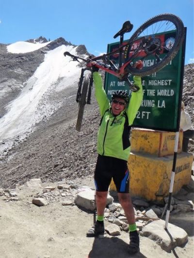 Bryan Pooley Cycling on the  tour with redspokes